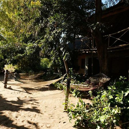 Mufasa Eco Lodge Monkey Bay Ngoại thất bức ảnh