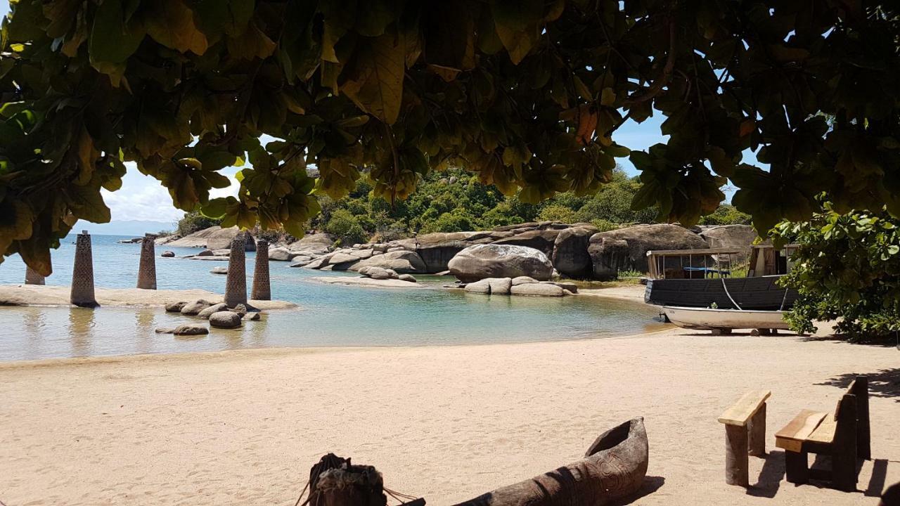 Mufasa Eco Lodge Monkey Bay Ngoại thất bức ảnh