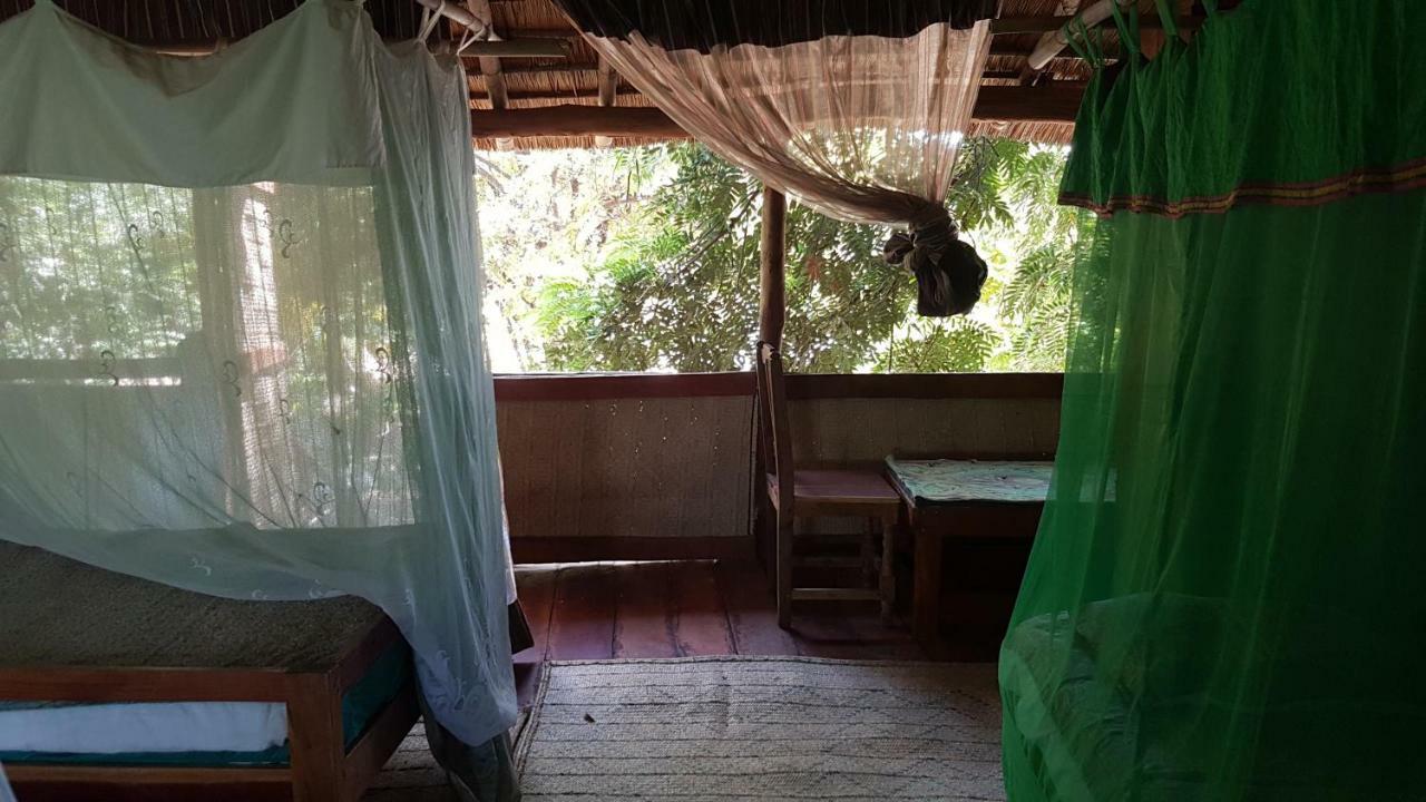 Mufasa Eco Lodge Monkey Bay Ngoại thất bức ảnh