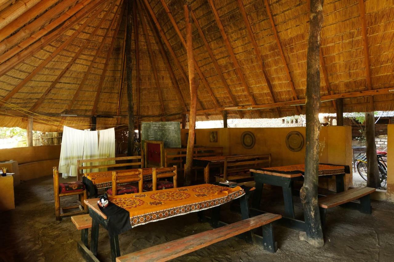Mufasa Eco Lodge Monkey Bay Ngoại thất bức ảnh