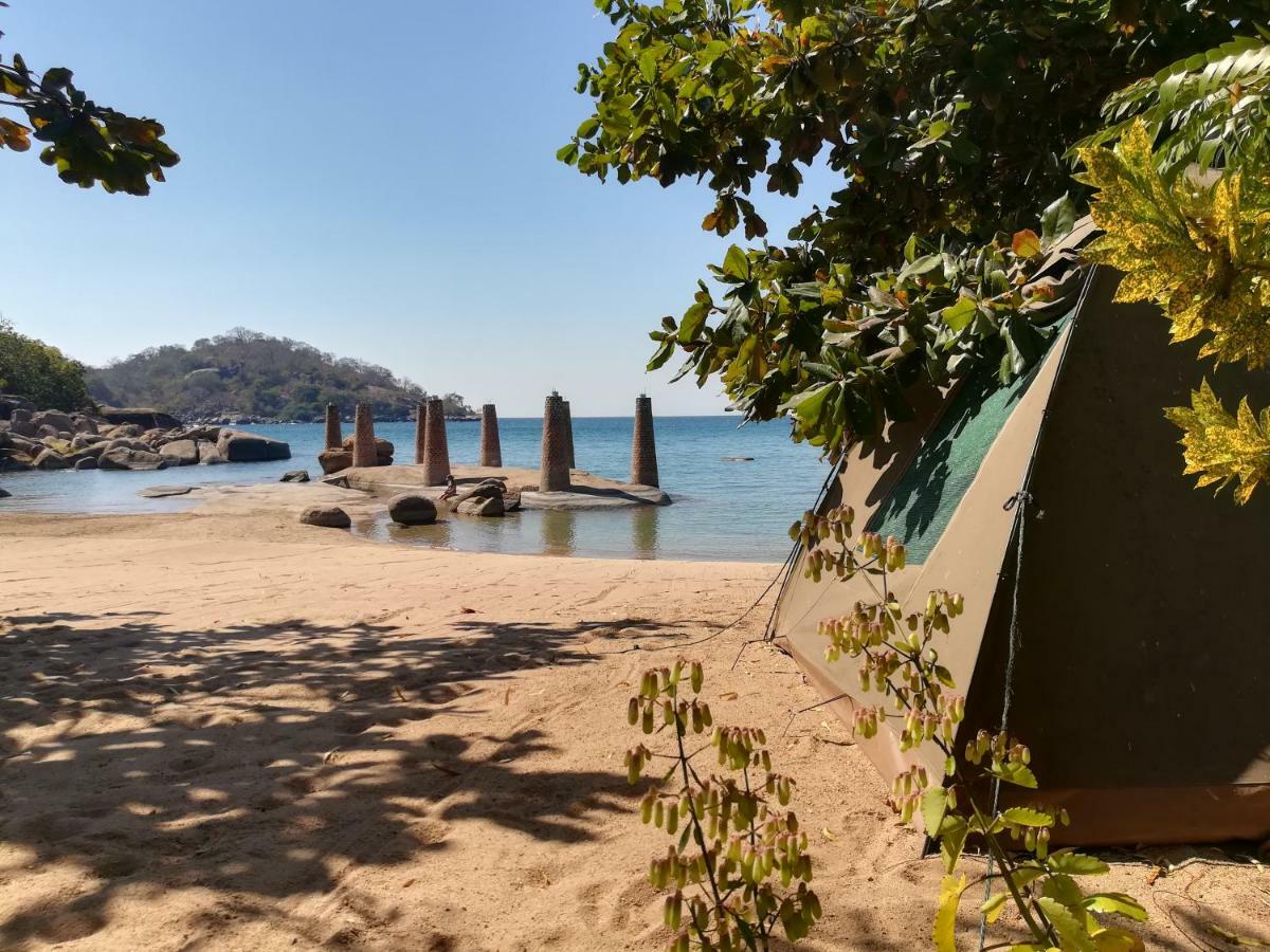 Mufasa Eco Lodge Monkey Bay Ngoại thất bức ảnh
