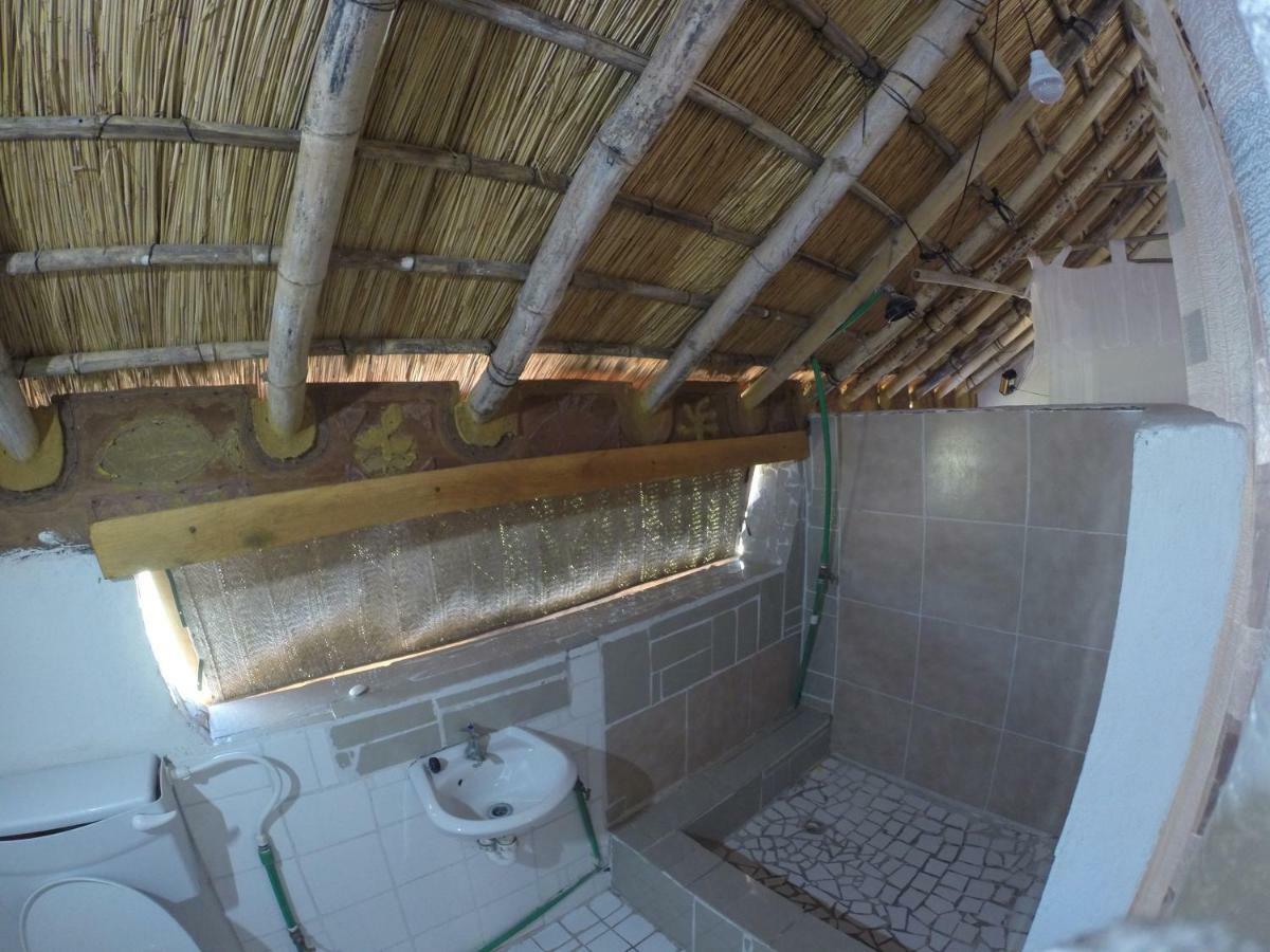 Mufasa Eco Lodge Monkey Bay Ngoại thất bức ảnh